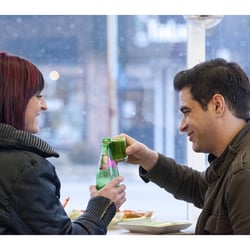 Squeeze Juicery - Friends having fun at Squeeze.