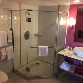 Flamingo Las Vegas - Bathroom - Hotels Near Me - Las Vegas, Nevada