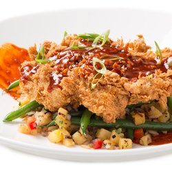 Houlihan's Mt. Lebanon - Korean Chicken