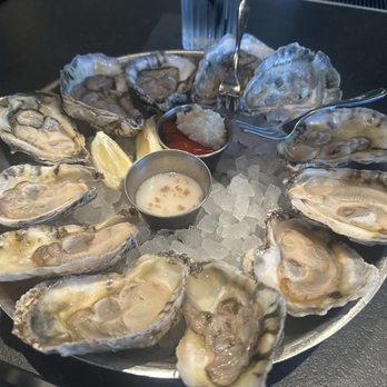 Chasin' Tails: Seafood that Celebrates! - Happy hour oysters - Cajun/Creole Near Me - Falls Church, Virginia