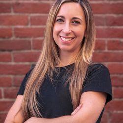 Ochs Chiropractic - Candace Seañez, CMT
CAMTC #92719