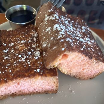 Lulu's Waikiki - Guava French Toast - Burgers Near Me - Honolulu, Hawaii Lulu's Waikiki - Guava French Toast - Burgers Near Me - Honolulu, Hawaii