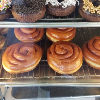 Miss Donuts - Massive cinnamon rolls - Donuts Near Me - Los Angeles, California Miss Donuts - Massive cinnamon rolls - Donuts Near Me - Los Angeles, California