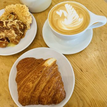 Manresa Bread  - Latte croissant and ham/cheese croissant - Breakfast & Brunch Near Me - Campbell, California