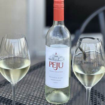 Vine Memorial - Wine Bars Near Me - Houston, Texas Vine Memorial - Wine Bars Near Me - Houston, Texas