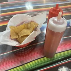 El Rancho Grande - Chips and salsa