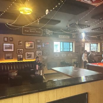 Pitt’s Pub - Pool table - Bars Near Me - San Francisco, California