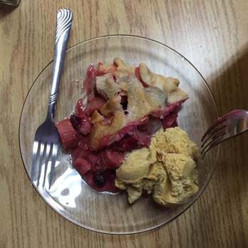 Purple Pie Place - Bumbleberry pie - Desserts Near Me - Custer, South Dakota