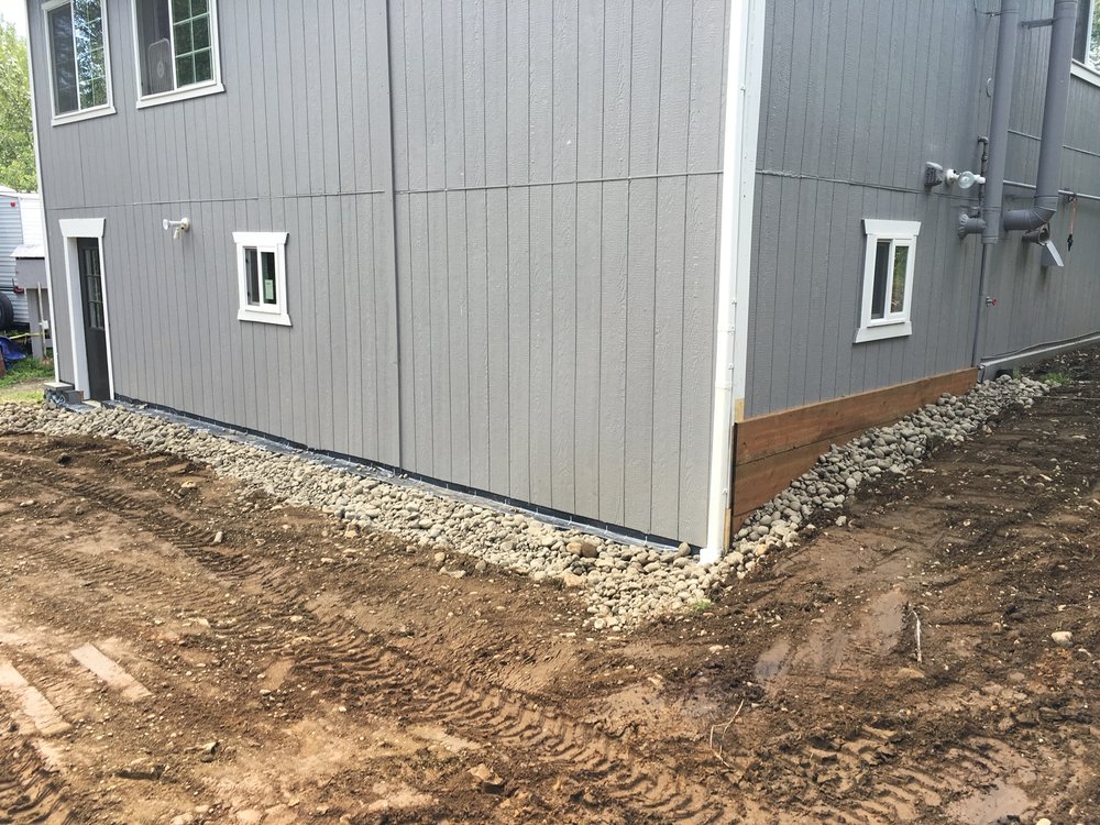 Slide of Bigfoot Decking & Services