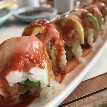 Kushiyu - Veggie Asian roll - Sushi Bars Near Me - Tarzana, California