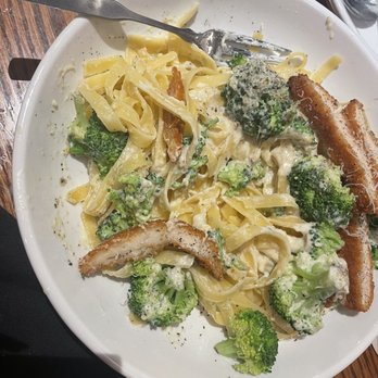 Olive Garden Italian Restaurant - Italian Near Me - Orange, Connecticut