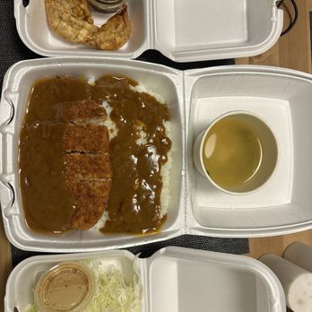 Curry Ya - Pork Katsu curry, Pork Gyoza, miso soup, salad - Japanese Curry Near Me - Las Vegas, Nevada Curry Ya - Pork Katsu curry, Pork Gyoza, miso soup, salad - Japanese Curry Near Me - Las Vegas, Nevada