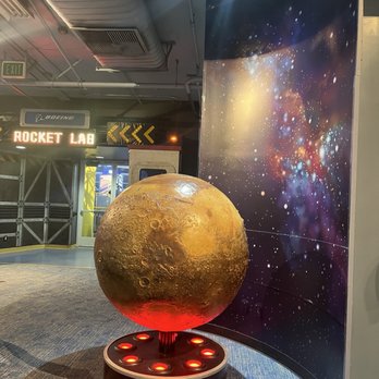 Discovery Cube Orange County - planet exhibition area - Children's Museums Near Me - Santa Ana, California