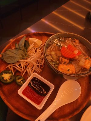 Miss Saigon Vietnamese Restaurant & Lounge by null