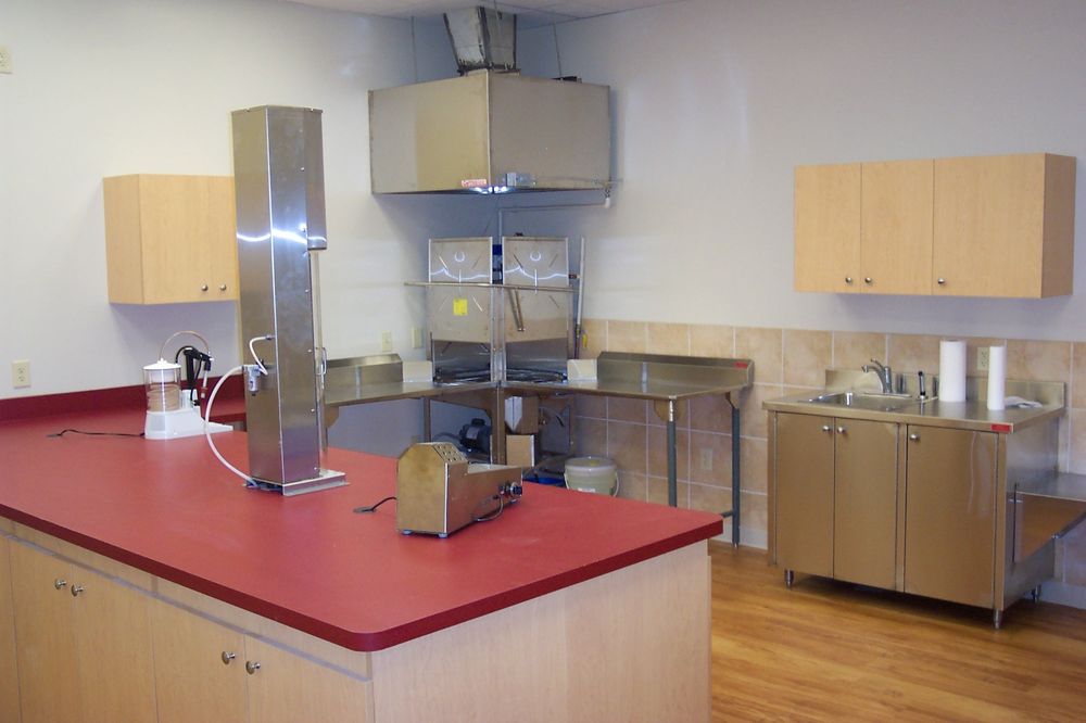 WE Winery Equipment - vineyard in Niagara Falls, NY