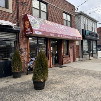 VPho and Pizzeria - Storefront - American Near Me - The Bronx, New York VPho and Pizzeria - Storefront - American Near Me - The Bronx, New York