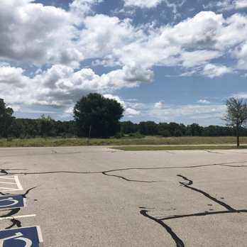 Ray Roberts Lake State Park - Lots of parking - Parks Near Me - Pilot Point, Texas