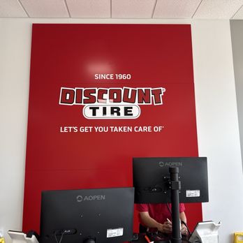 Discount Tire - Tires Near Me - Mount Prospect, Illinois
