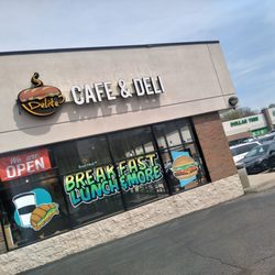 Delite Cafe and Deli Taylor