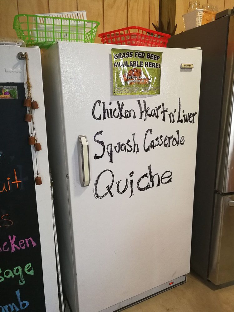 Woods Market & Garden Logo