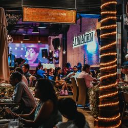 Almacen Cocktail - Terrace, ambience, dj music live, all of this make that wonderful place !