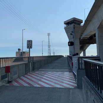 West Seattle Bridge Trail - Indicator says okay to walk. - Hiking Near Me - Seattle, Washington