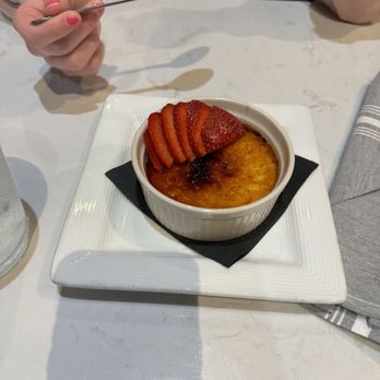 Rojo Brazilian Steakhouse & Bar - Crem brûlée - Brazilian Near Me - Eureka, California Rojo Brazilian Steakhouse & Bar - Crem brûlée - Brazilian Near Me - Eureka, California