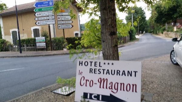 Hôtel Le Cro-Magnon by null