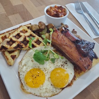 Bistro Mirepoix - Classic Breakfast - Breakfast & Brunch Near Me - St. Catharines, Ontario Bistro Mirepoix - Classic Breakfast - Breakfast & Brunch Near Me - St. Catharines, Ontario