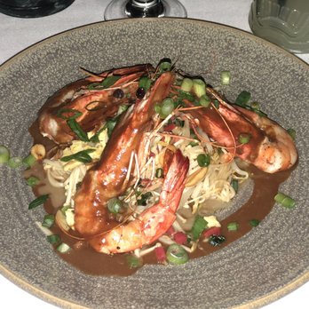 Mandrake Miami - Shrimp pad Thai - not that flavorful. - Japanese Near Me - Miami Beach, Florida