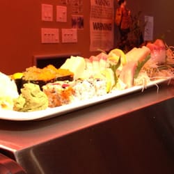 Momiji Restaurant - Must be a big party at one of the tables w/ wish my camera took better photos it looks really good!
