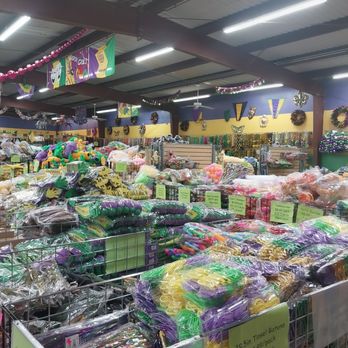 Mardi Gras Bonanza - Wholesale Stores Near Me - Metairie, Louisiana Mardi Gras Bonanza - Wholesale Stores Near Me - Metairie, Louisiana