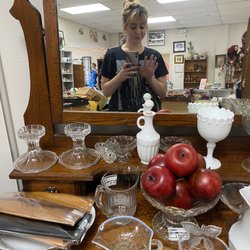 Vintage Treasures - Oh hello!