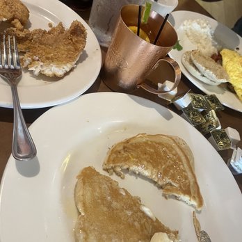 Toast! All Day West Ashley - Pancakes, English muffins, an omelette and fried flounder. - American Near Me - Charleston, South Carolina Toast! All Day West Ashley - Pancakes, English muffins, an omelette and fried flounder. - American Near Me - Charleston, South Carolina