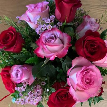 Blooms Florist - Florists Near Me - Edgewater, Maryland Blooms Florist - Florists Near Me - Edgewater, Maryland