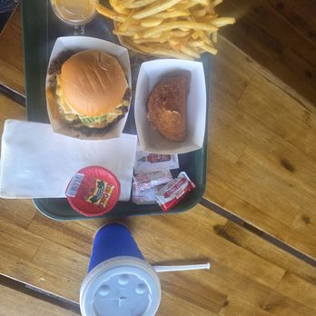 Burger 3000 - Space Jam Combo with Mozzarella Moon Sticks - Burgers Near Me - Chatsworth, California Burger 3000 - Space Jam Combo with Mozzarella Moon Sticks - Burgers Near Me - Chatsworth, California