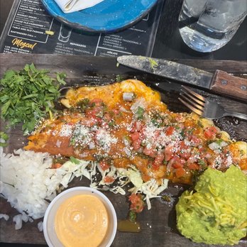 Compadres Cantina - Chicken quesadilla - Mexican Near Me - Ontario, California Compadres Cantina - Chicken quesadilla - Mexican Near Me - Ontario, California