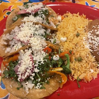 Cafe Corazon - Three tacos with beans & rice - Mexican Near Me - Milwaukee, Wisconsin Cafe Corazon - Three tacos with beans & rice - Mexican Near Me - Milwaukee, Wisconsin