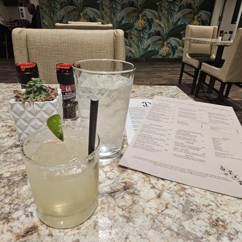 Dizzy's Bar & Grill - Passion Fruit Margarita - Bars Near Me - Cheraw, South Carolina Dizzy's Bar & Grill - Passion Fruit Margarita - Bars Near Me - Cheraw, South Carolina