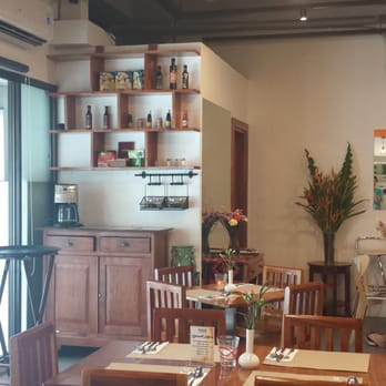 Poach Kitchen - Bright and homey - Spanish Near Me - Quezon City, NCR