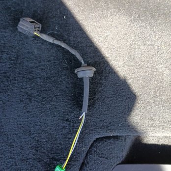 Safelite AutoGlass - And it seems that this part is damaged. I'm sure that will cost me another visit and more time. - Windshield Installation & Repair Near Me - Lewisville, Texas