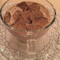 Zum Löwen - Cappucino mit schwarzem Trüffel