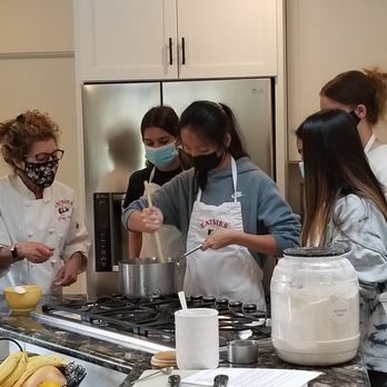 Eatsies - Learning to make cream puffs - Cooking Schools Near Me Eatsies - Learning to make cream puffs - Cooking Schools Near Me