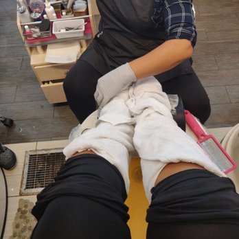 Elite Nails - Hot towel spa pedi $45 - Nail Technicians Near Me - Verona, New Jersey Elite Nails - Hot towel spa pedi $45 - Nail Technicians Near Me - Verona, New Jersey