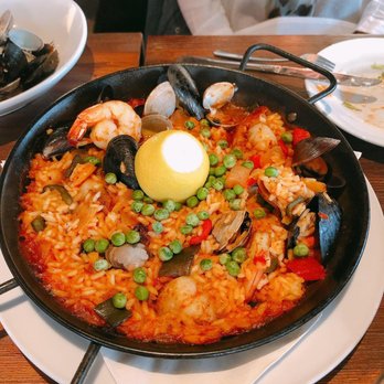 Sam's Chowder House - Seafood Near Me - Half Moon Bay, California