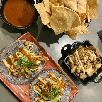 Descanso - Mexican Near Me - Costa Mesa, California