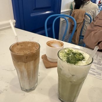 Cafe Weekend - Cafes Near Me - Cresskill, New Jersey