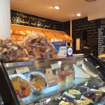 Andrey - Bakeries Near Me - Barcelona, B