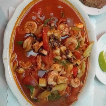 Mariscos Bahia de Ensenada - Combination, Ranchera - Seafood Near Me - Ensenada, BCN