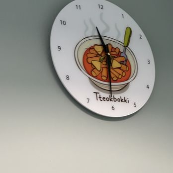 Bapmukja - I like their clock - Korean Near Me - Lynnwood, Washington
